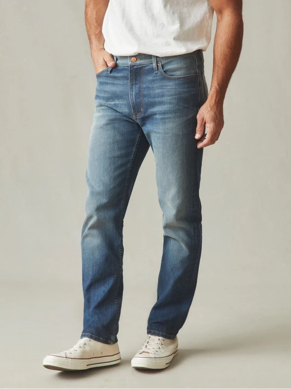 NWOT American Giant Men's Dakota Straight Pant Medium Vintage Wash 34x34